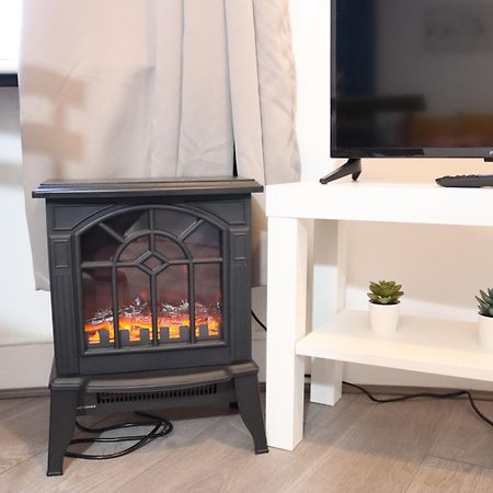 Cosy Studio With Kitchenette And Private Bathroom - 15Mins To Central London! Exterior foto