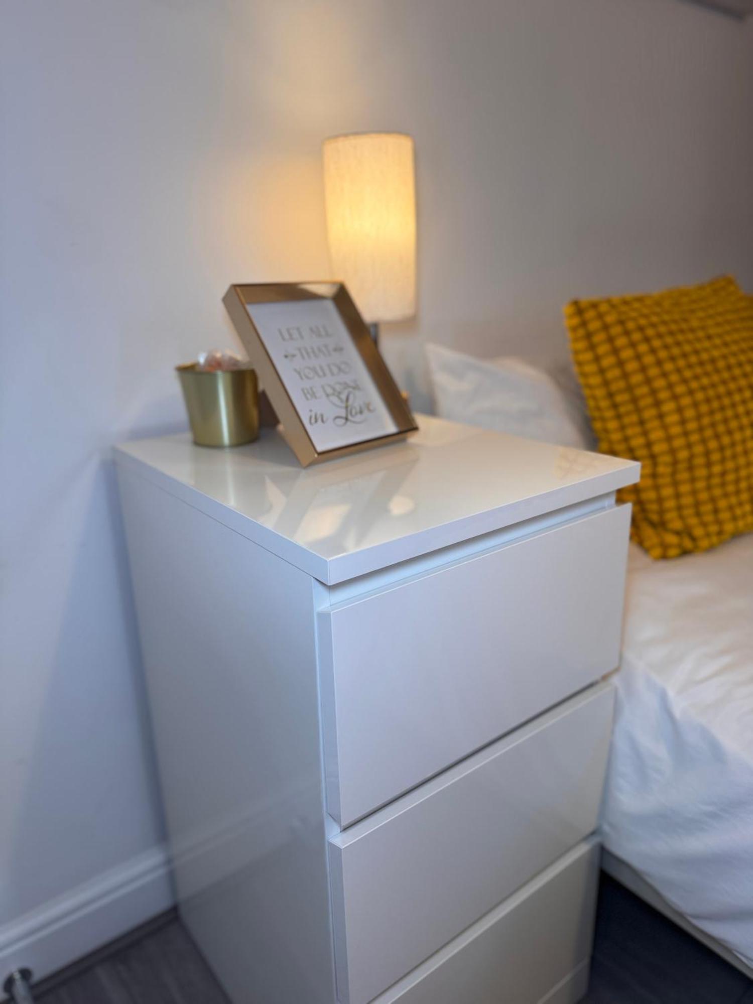 Cosy Studio With Kitchenette And Private Bathroom - 15Mins To Central London! Exterior foto